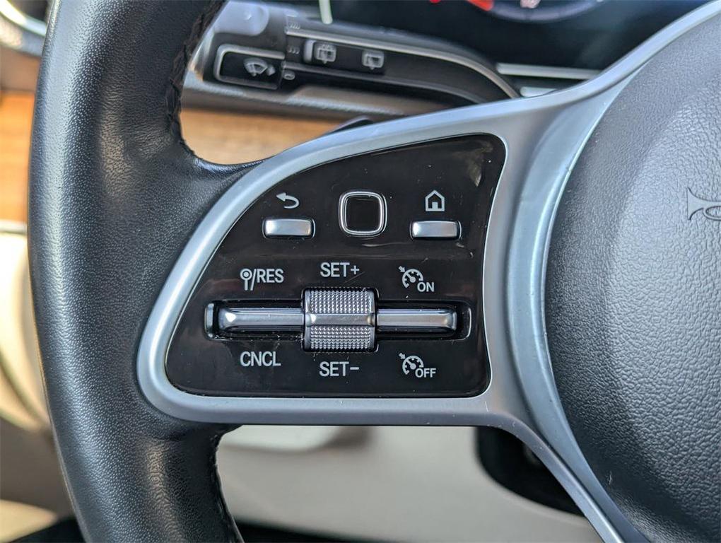 used 2021 Mercedes-Benz GLE 350 car, priced at $38,588