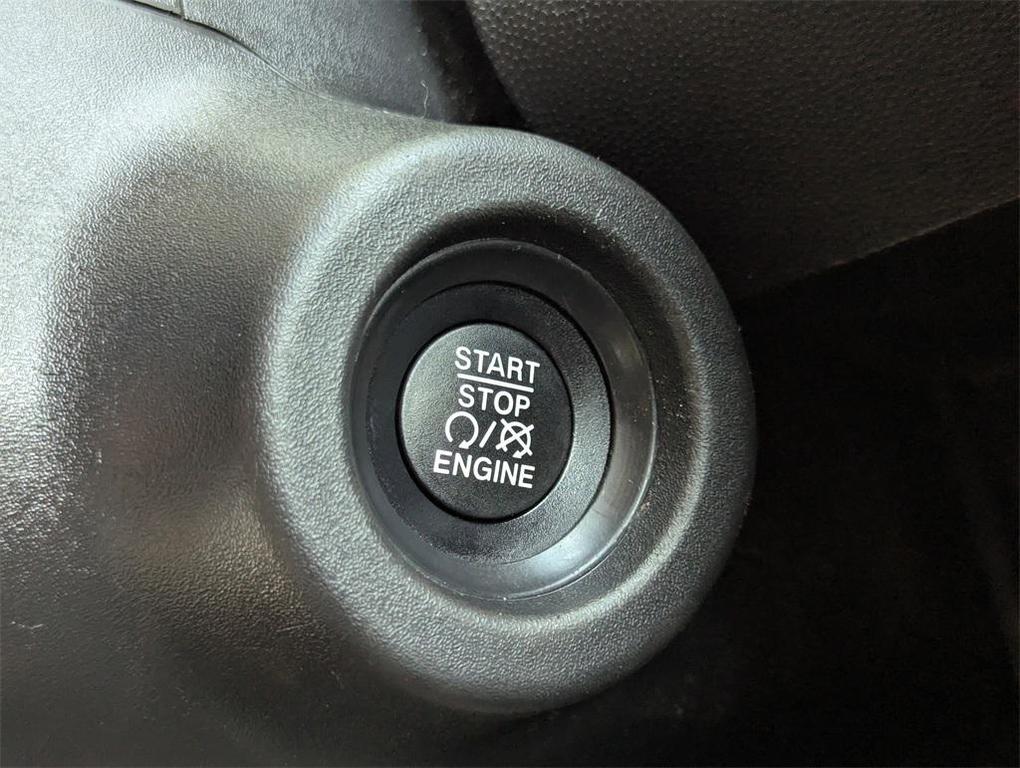 used 2022 Ram ProMaster 2500 car, priced at $28,998