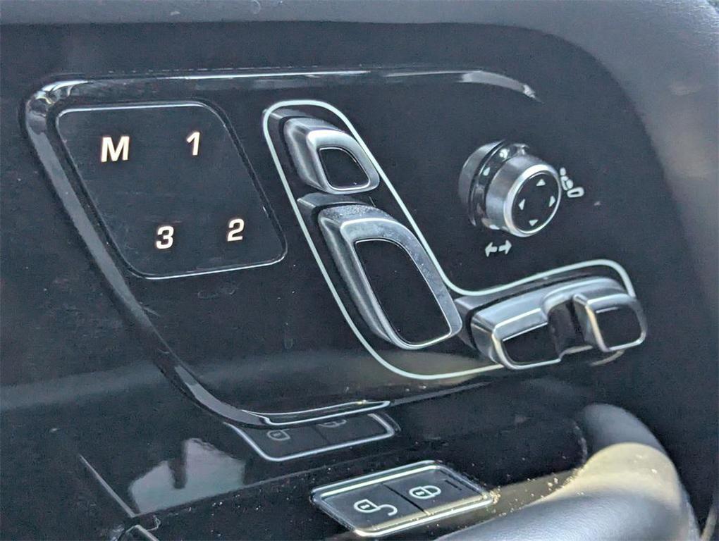 used 2020 Land Rover Range Rover car, priced at $32,687