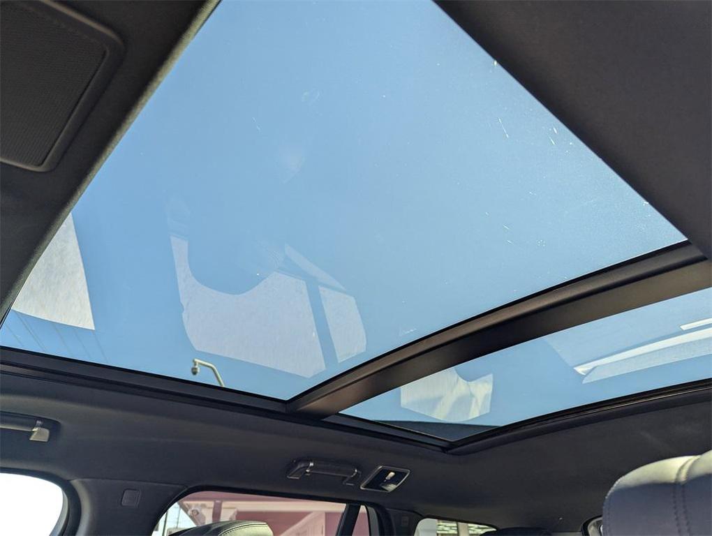 used 2020 Land Rover Range Rover car, priced at $35,994