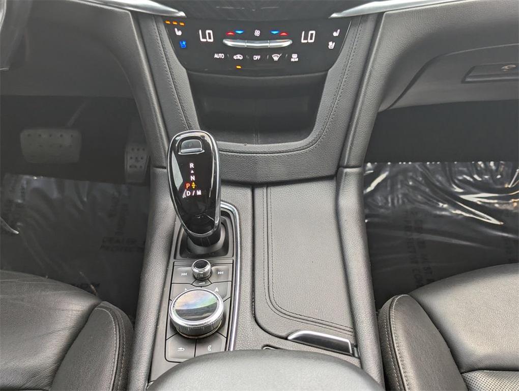 used 2020 Cadillac XT6 car, priced at $24,494