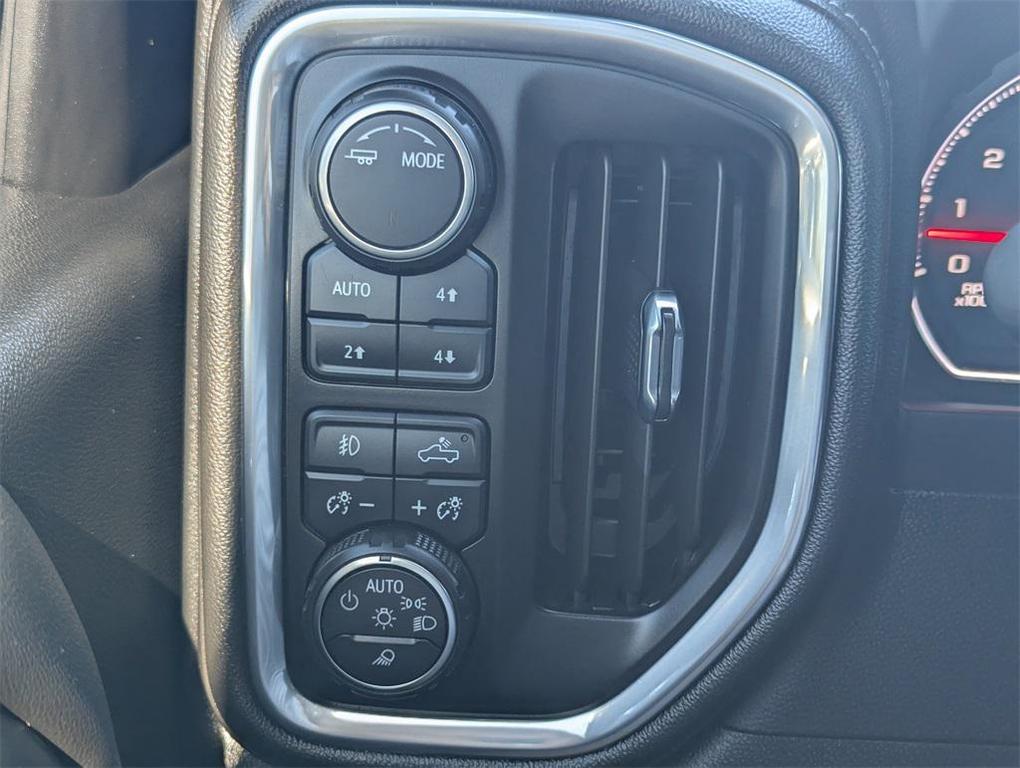 used 2022 Chevrolet Silverado 1500 car, priced at $45,313