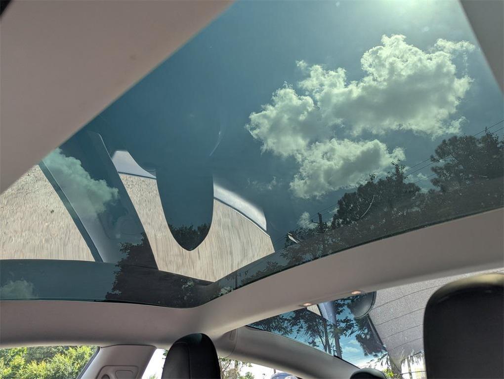 used 2022 Tesla Model 3 car, priced at $28,588