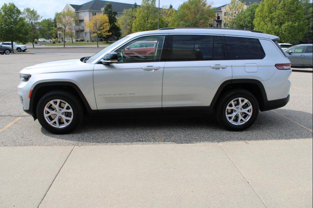 used 2022 Jeep Grand Cherokee L car, priced at $37,990