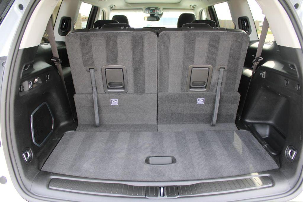 used 2022 Jeep Grand Cherokee L car, priced at $37,990