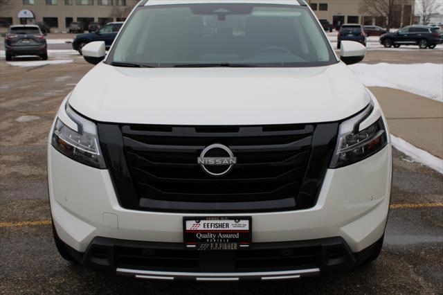 used 2023 Nissan Pathfinder car, priced at $36,990