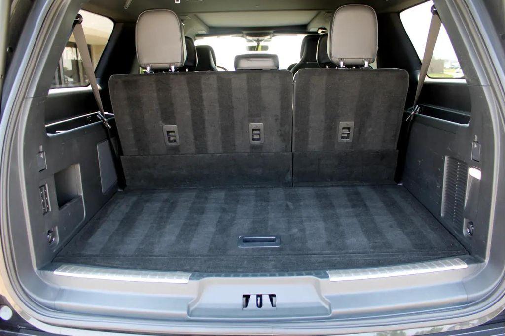used 2023 Lincoln Navigator car, priced at $61,690
