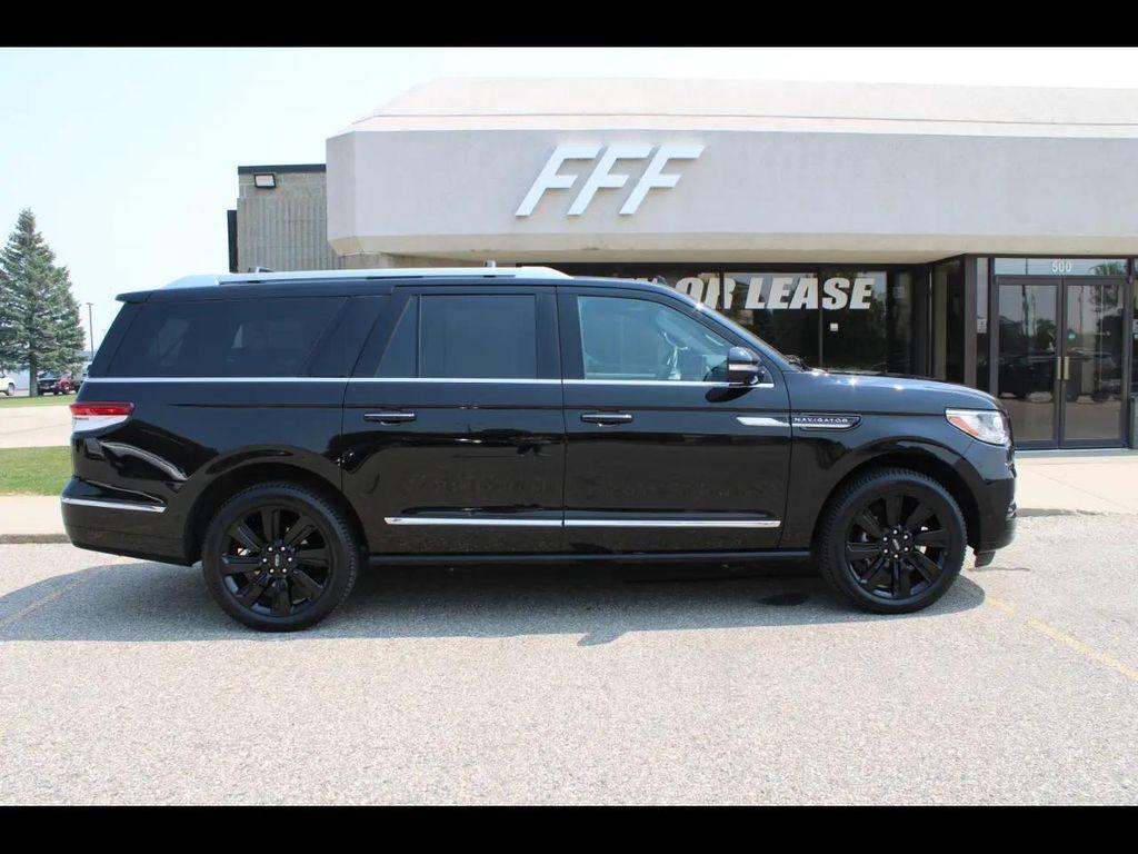 used 2023 Lincoln Navigator car, priced at $61,690