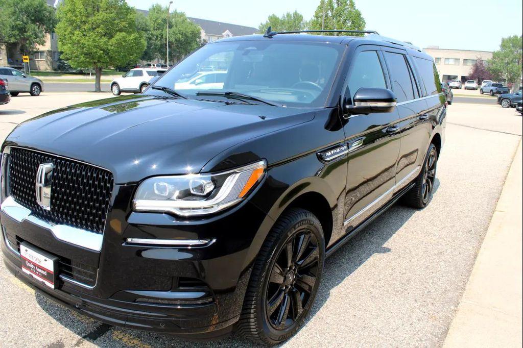 used 2023 Lincoln Navigator car, priced at $61,690
