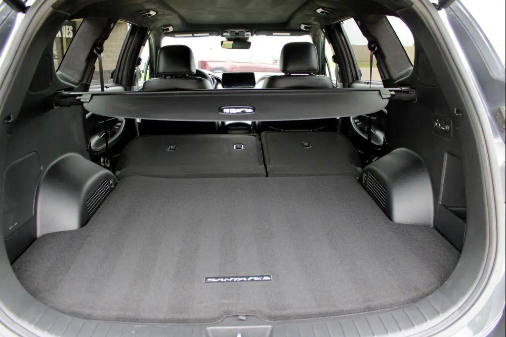 used 2023 Hyundai Santa Fe car, priced at $35,990