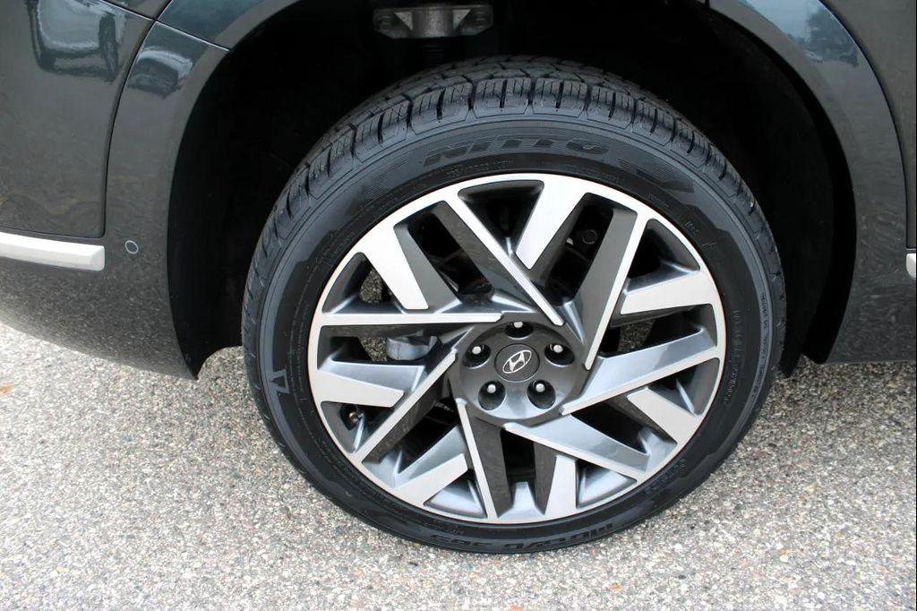 used 2023 Hyundai Santa Fe car, priced at $35,990