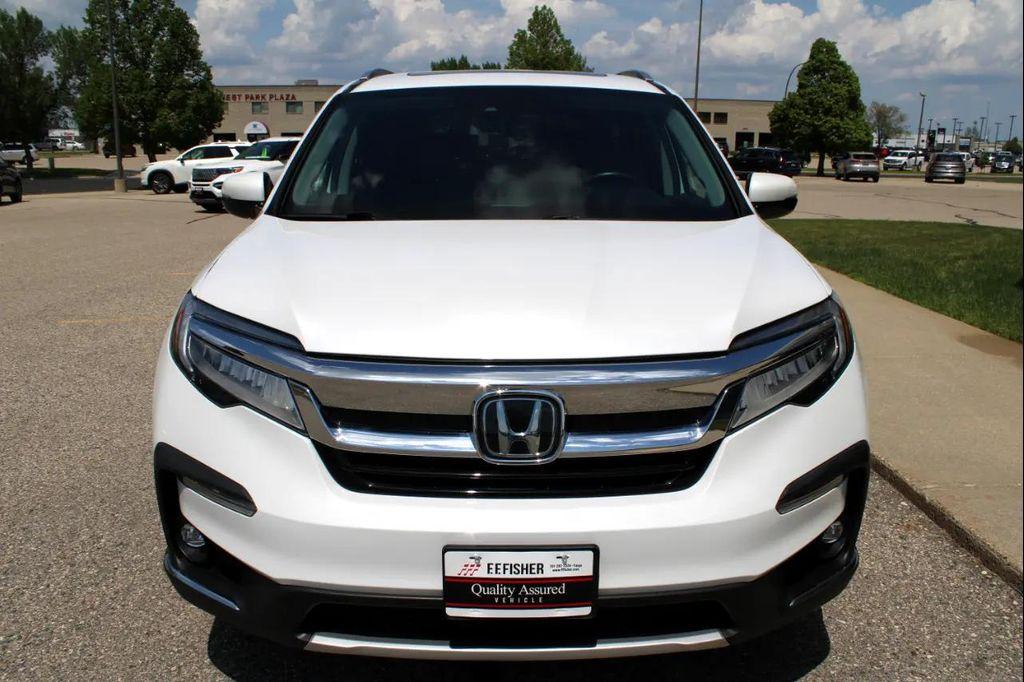 used 2022 Honda Pilot car, priced at $39,990