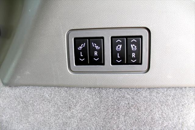 used 2023 Cadillac XT6 car, priced at $47,590