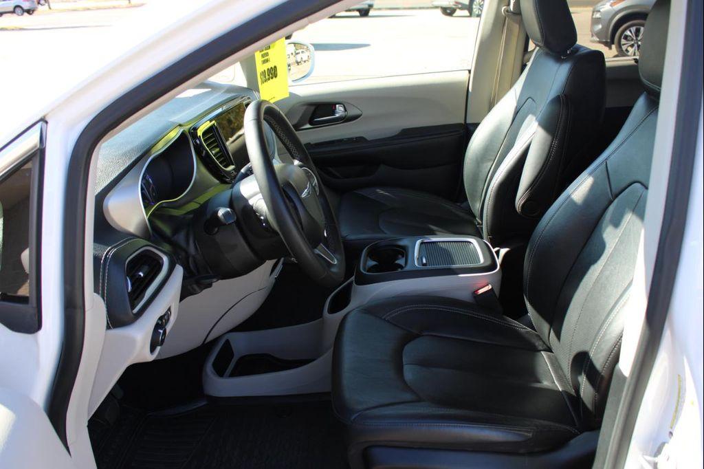 used 2022 Chrysler Pacifica car, priced at $29,990