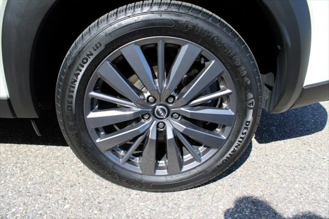 used 2023 Nissan Pathfinder car, priced at $39,990