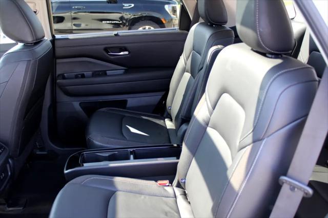 used 2023 Nissan Pathfinder car, priced at $39,990