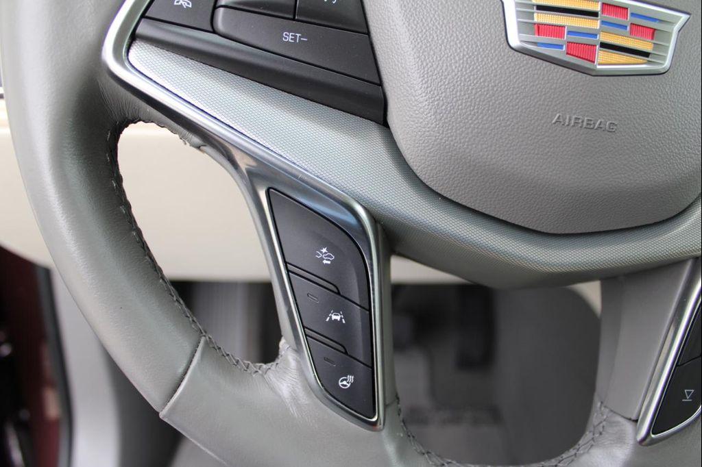 used 2023 Cadillac XT5 car, priced at $38,690