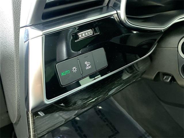 used 2021 Audi Q7 car, priced at $30,875