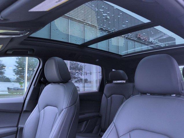 new 2025 Audi Q7 car, priced at $81,650