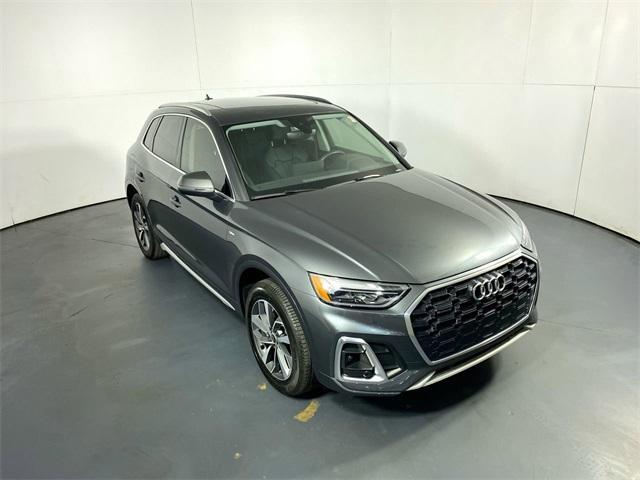used 2024 Audi Q5 car, priced at $42,880
