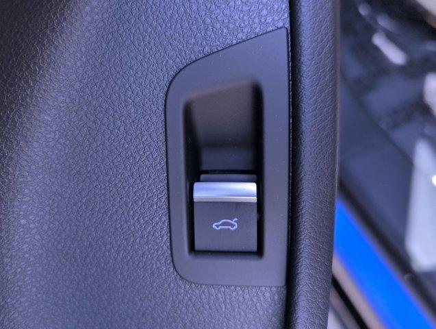 new 2025 Audi Q7 car, priced at $66,888