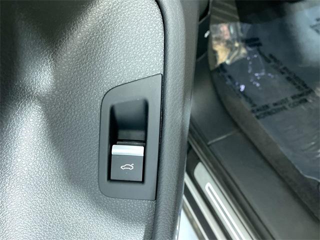 used 2025 Audi Q7 car, priced at $56,430