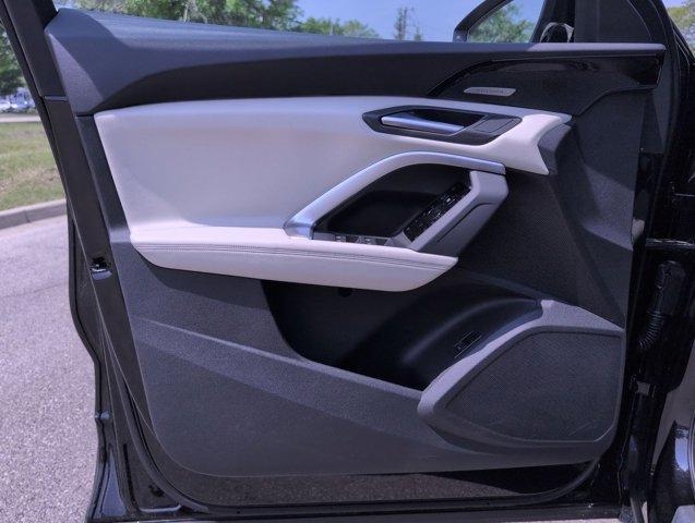 new 2025 Audi Q5 car, priced at $64,250