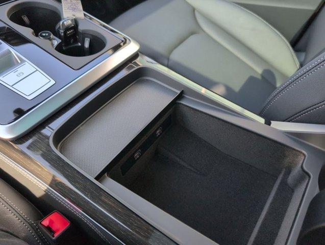 new 2025 Audi Q7 car, priced at $74,352