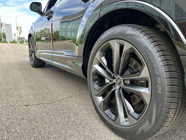 new 2025 Audi Q7 car, priced at $83,750