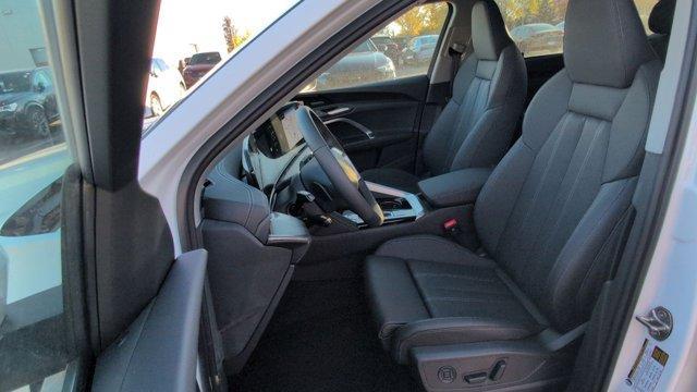 new 2025 Audi Q5 car, priced at $60,705