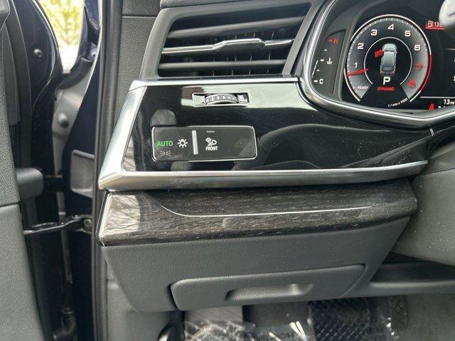 new 2025 Audi Q7 car, priced at $85,800