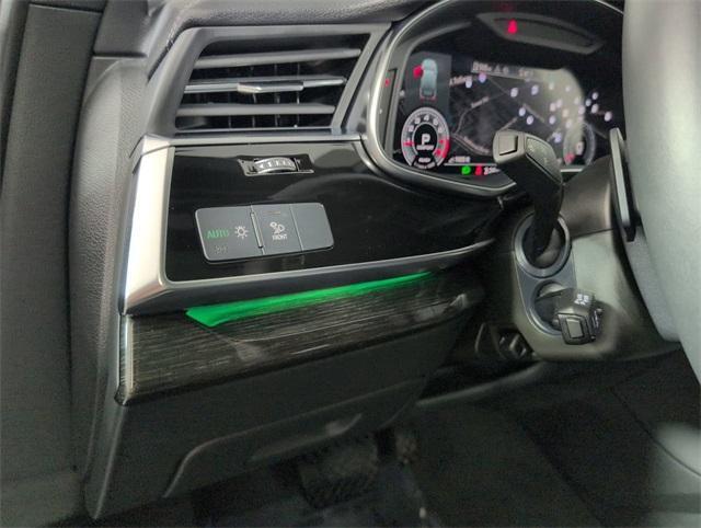 used 2025 Audi Q7 car, priced at $58,860