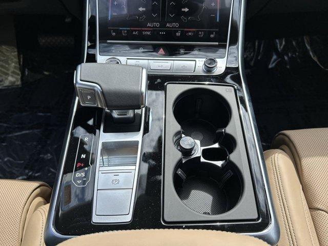 new 2025 Audi Q7 car, priced at $87,395