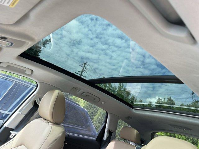new 2025 Audi Q7 car, priced at $87,395