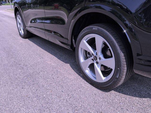 new 2025 Audi Q5 car, priced at $58,371