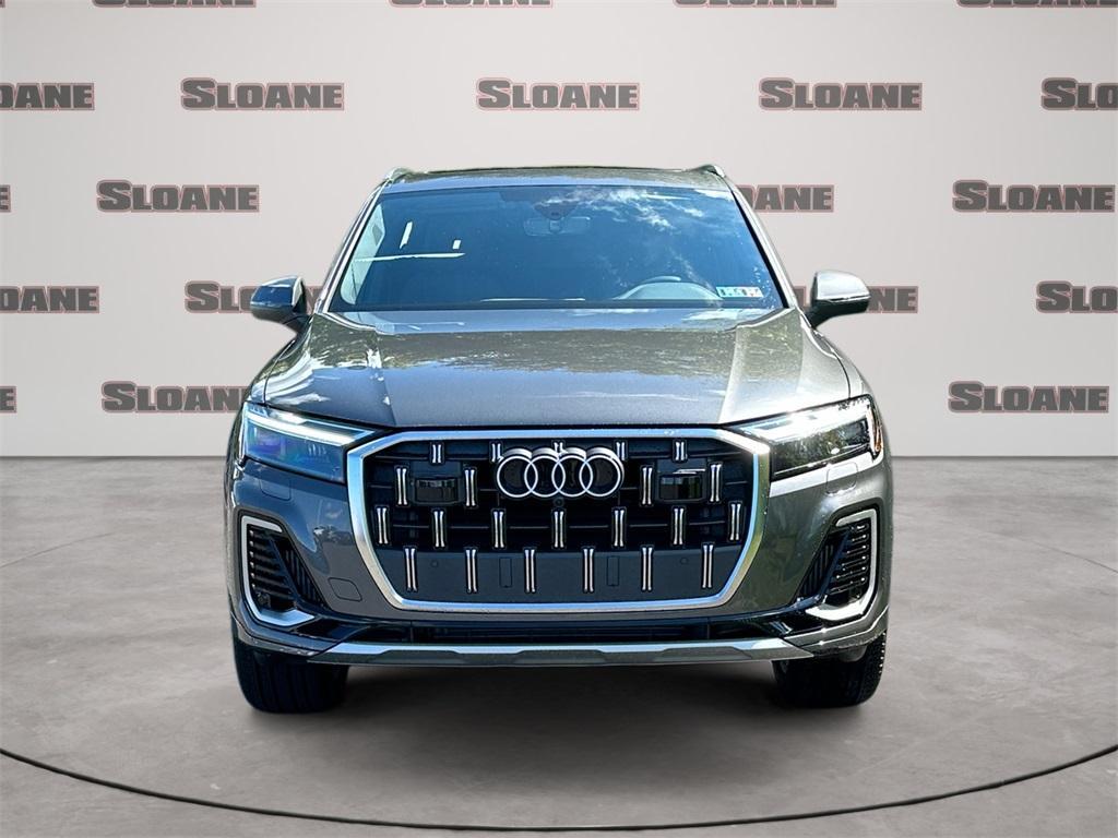 new 2025 Audi Q7 car, priced at $73,630