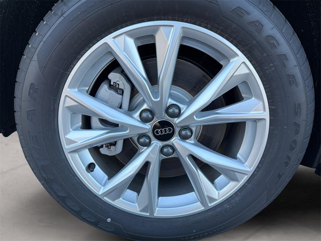 new 2025 Audi Q3 car, priced at $47,035