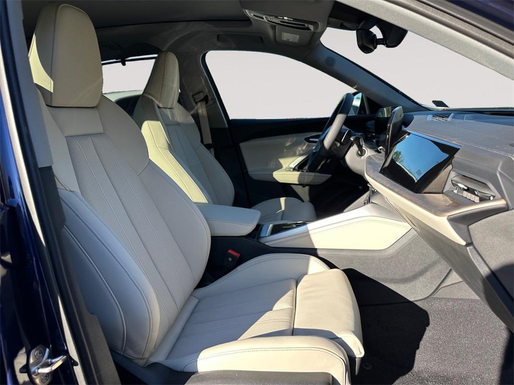 new 2025 Audi Q5 car, priced at $62,080