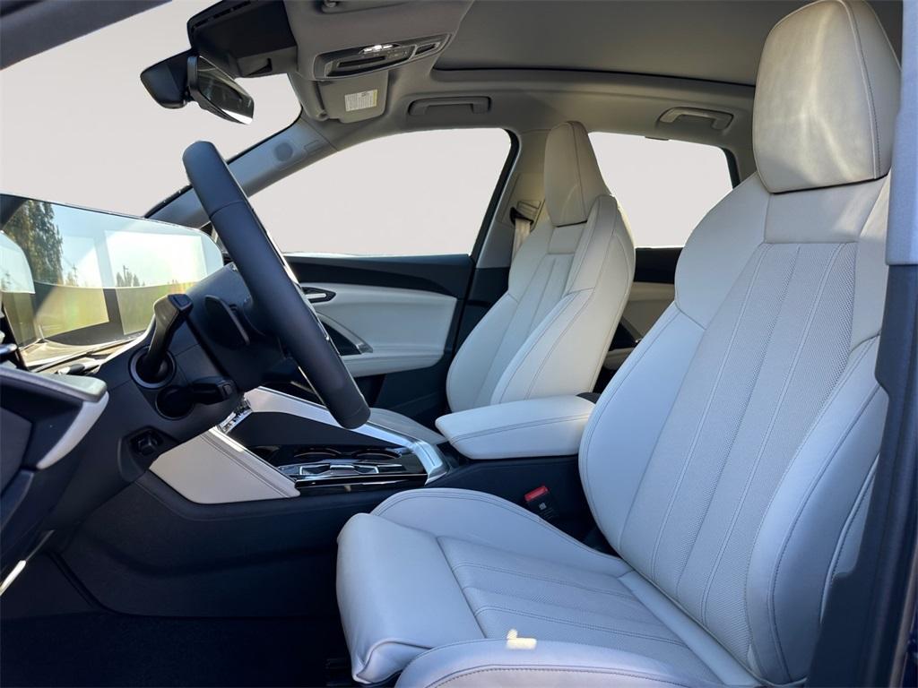 new 2025 Audi Q5 car, priced at $62,080