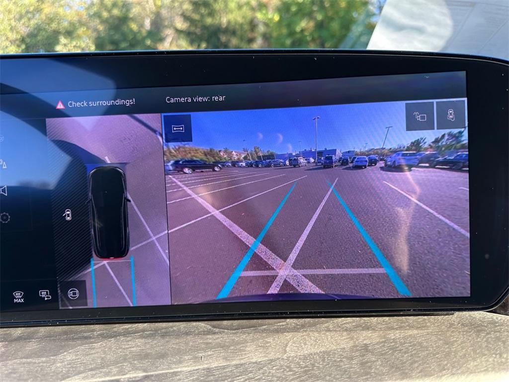 new 2025 Audi Q5 car, priced at $62,080