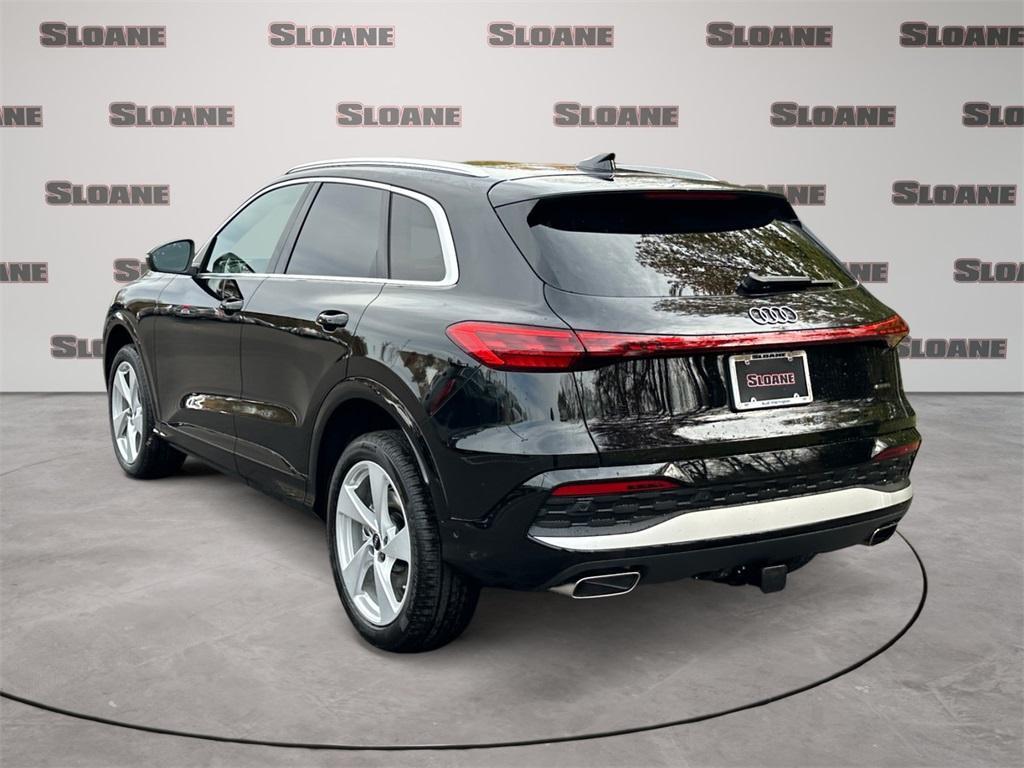 new 2025 Audi Q5 car, priced at $62,080