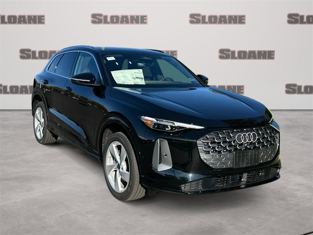 new 2025 Audi Q5 car, priced at $62,080