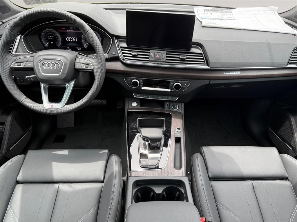 new 2025 Audi Q5 car, priced at $68,565