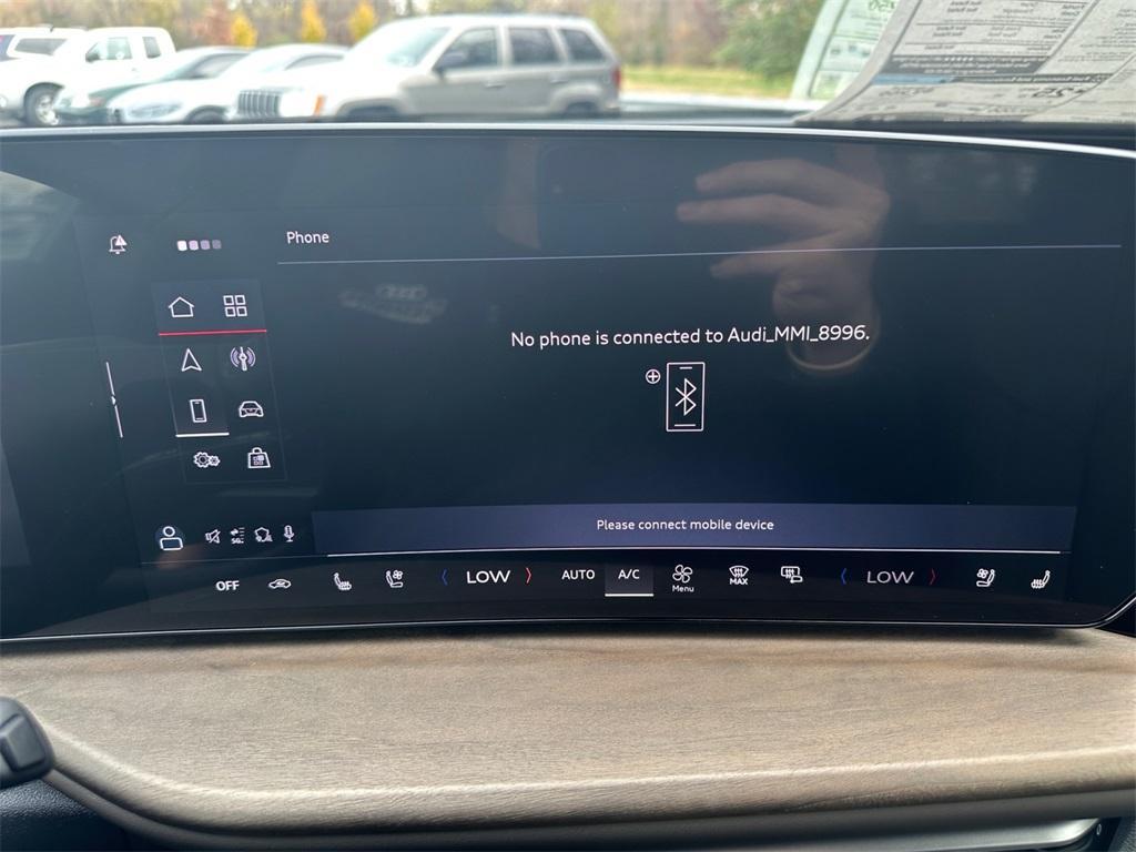 new 2025 Audi Q5 car, priced at $62,080