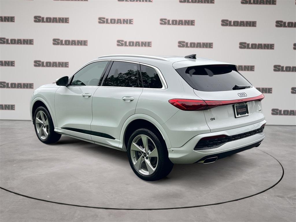 new 2025 Audi Q5 car, priced at $61,105