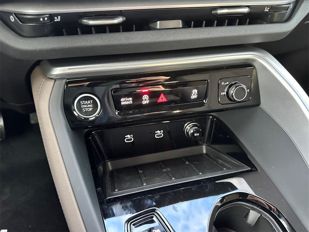 new 2025 Audi Q5 car, priced at $61,430