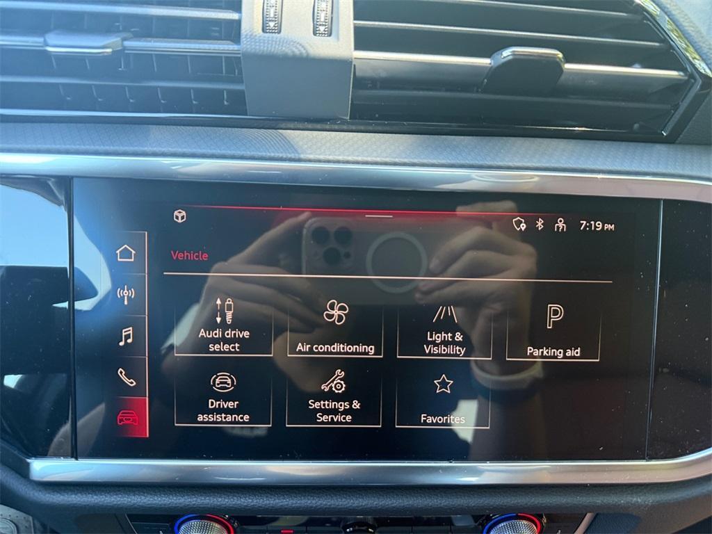 new 2025 Audi Q3 car, priced at $45,240
