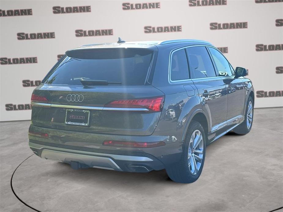 new 2025 Audi Q7 car, priced at $71,800