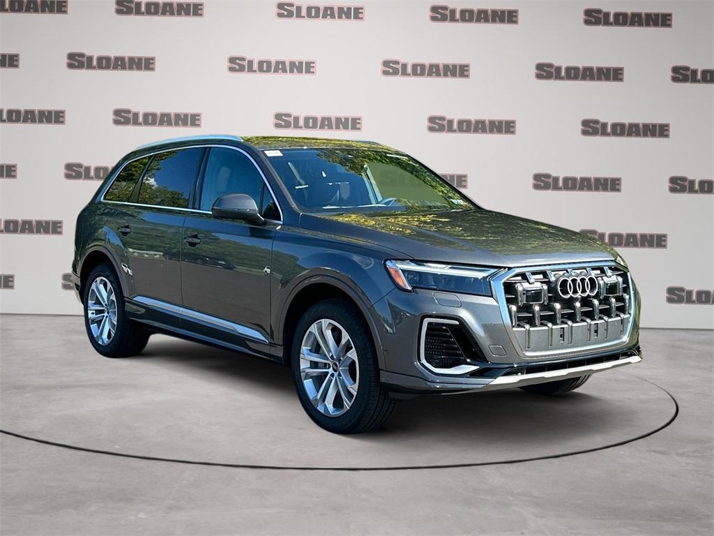 new 2025 Audi Q7 car, priced at $71,800