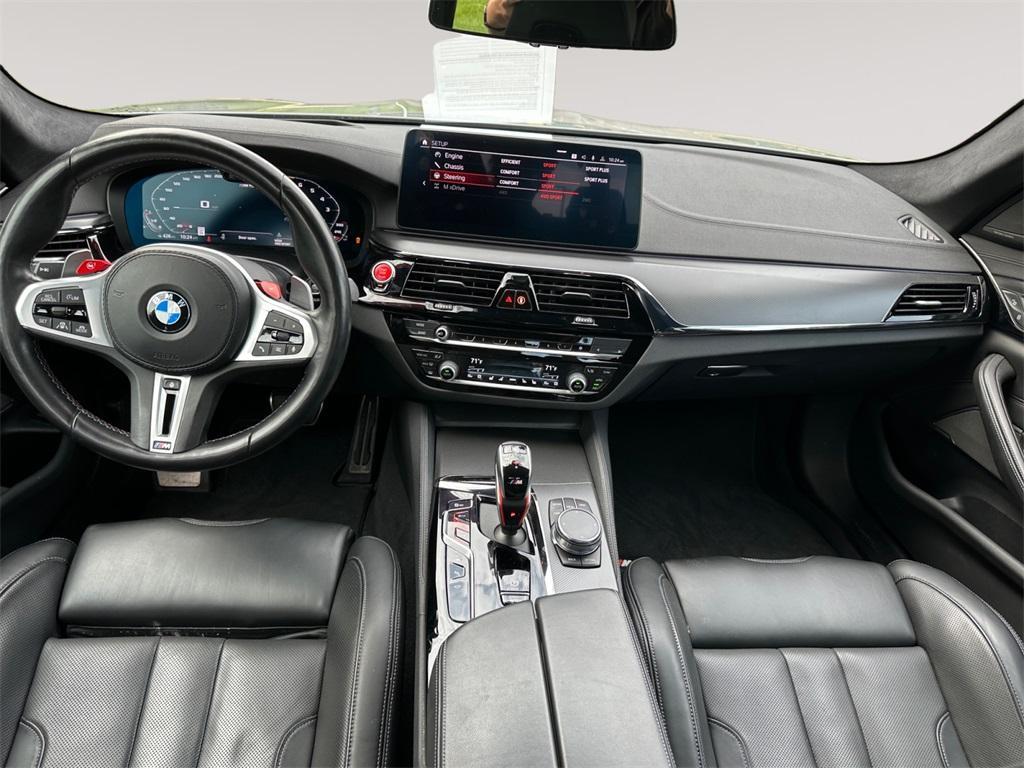 used 2023 BMW M5 car